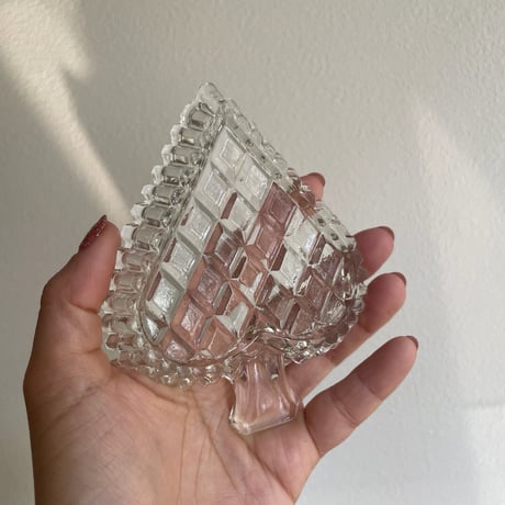 Spade tray