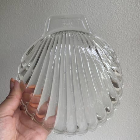Shell tray