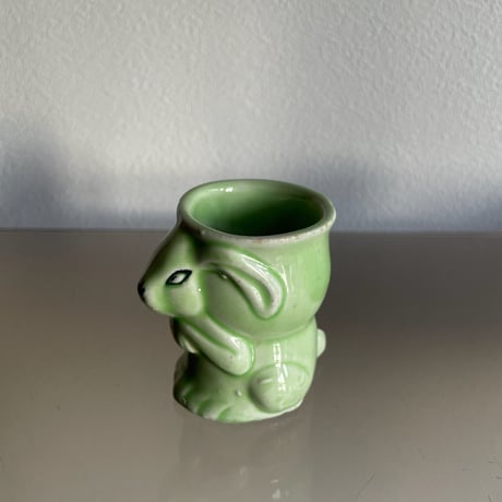 Egg stand bunny