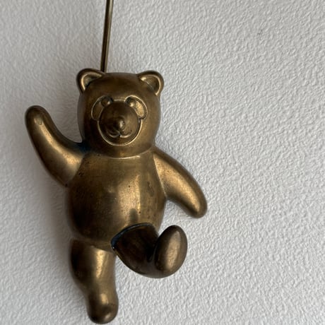 Bear hook