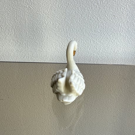 LENOX swan