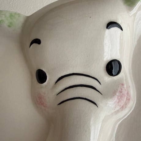 HOLLAND MOLD elephant White