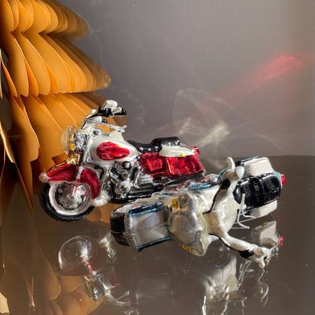 Bike glass ornament USA