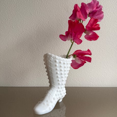 Fenton milk glass hobnail lace up vase