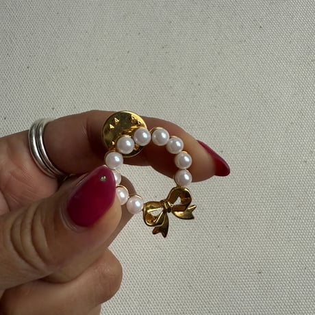 Perl pin