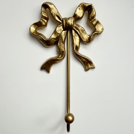 Ribbon hook