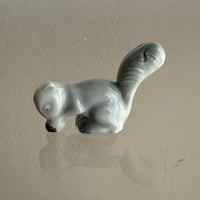 England Whimsies WADE Squirrel ①