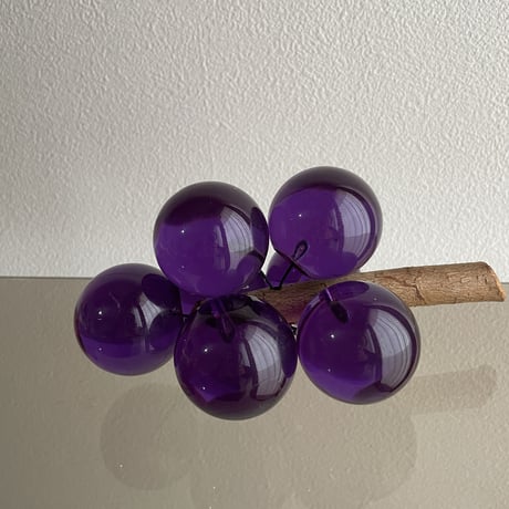 Acrylic glass grapes