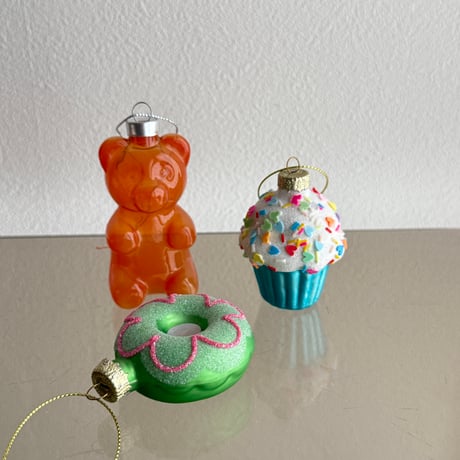 Cupcake glass ornament USA