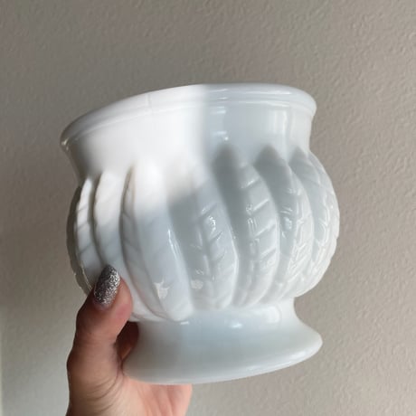 Randall milk glass bowl