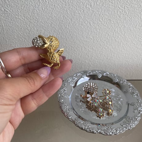 Poodle aurora brooch