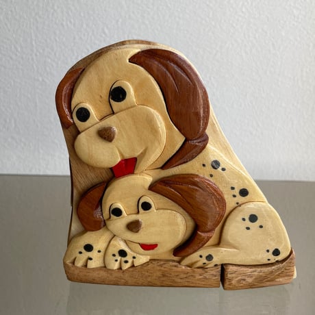 Wood box Dogs