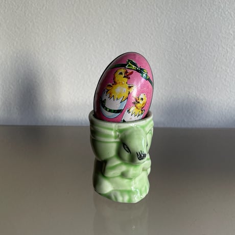 Egg stand bunny