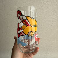McDonald glass Donald ①