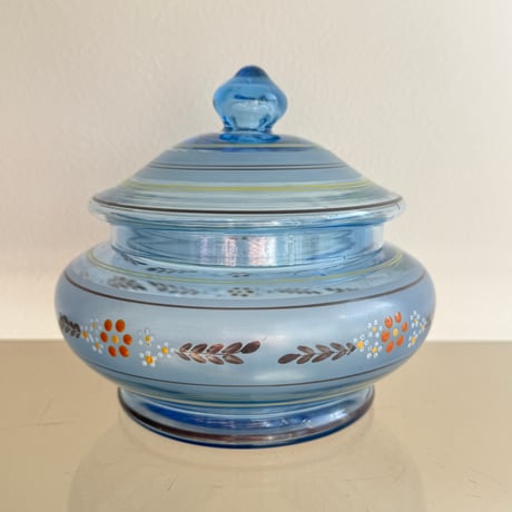 France flower handprint glass pot
