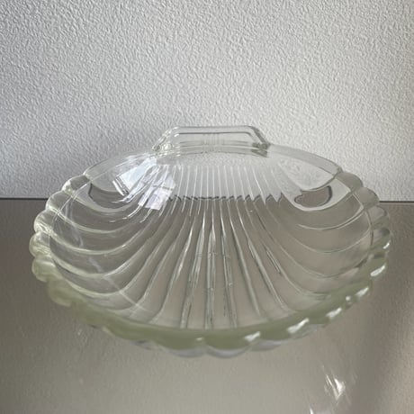 Shell tray