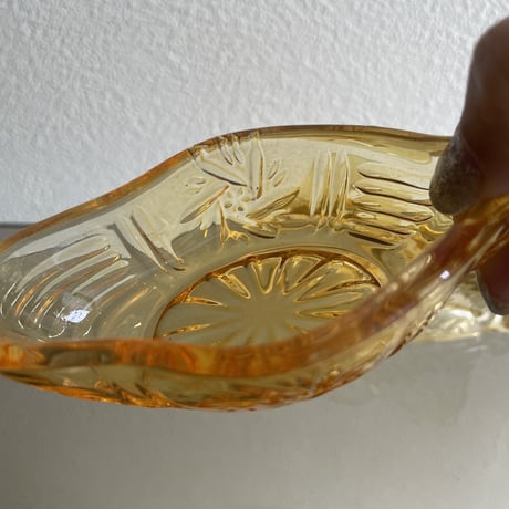 Swan candy pot