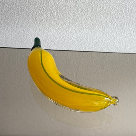 Glass banana