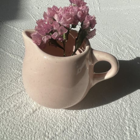 Mini pitcher