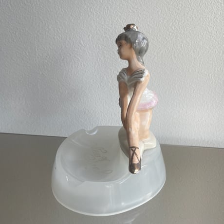 Ballerina soap dish