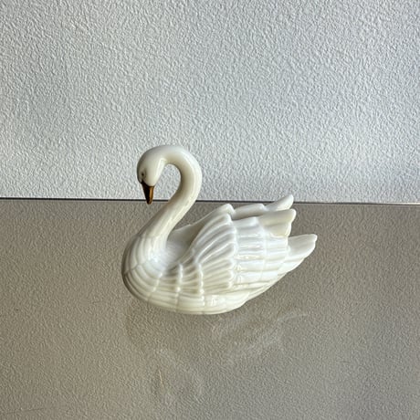 LENOX swan