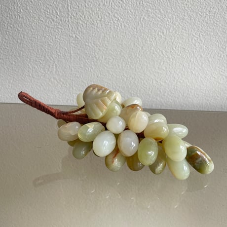 Onyx grapes