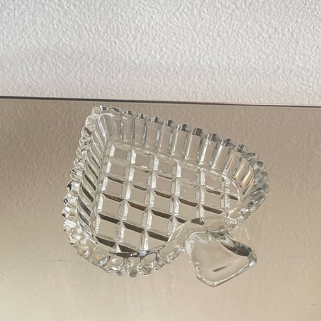 Spade tray