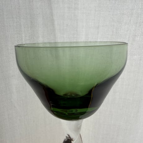 Portugal twisted stem glass