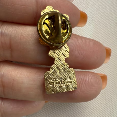 Mickey balloon pin