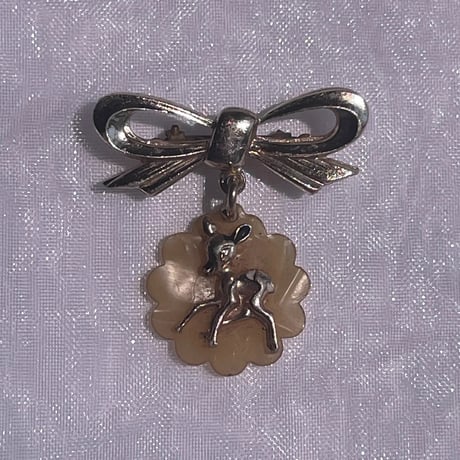 Ribbon bambi brooch