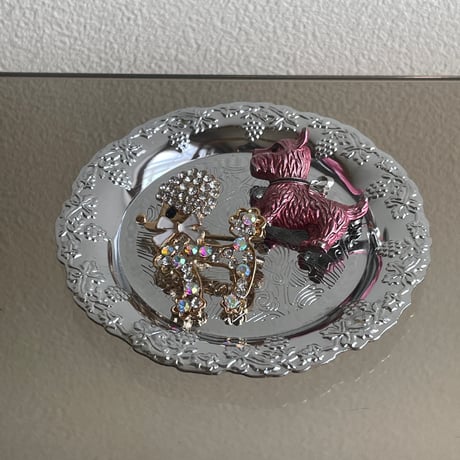 Poodle aurora brooch