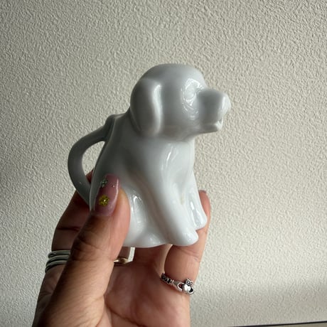 Dog pitcher