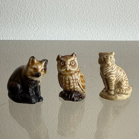 England Whimsies WADE Wolf