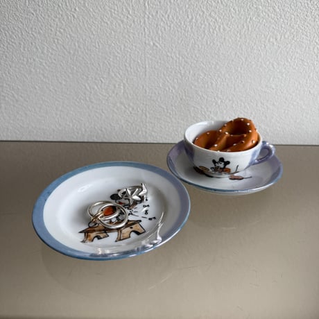 1930's Disney Mickey dish small D