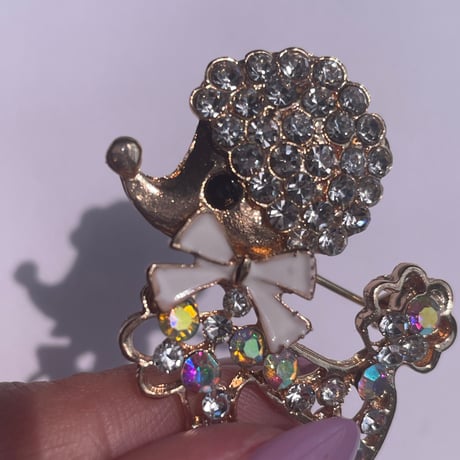 Poodle aurora brooch