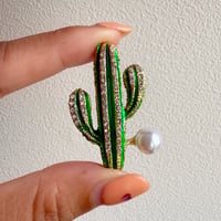 Cactus brooch