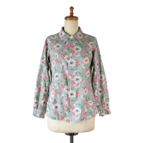 40s flower pattern blouse