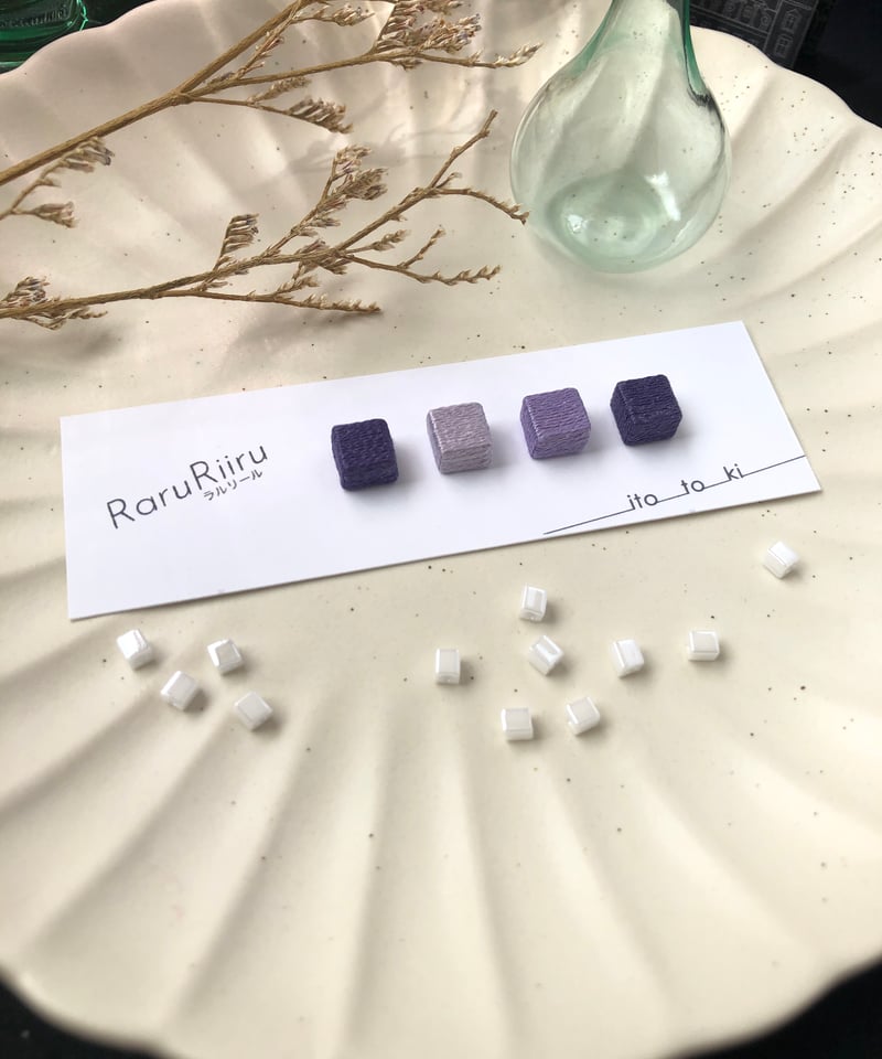 4つセット】四角 紫 青紫 紫陽花色 ピアス/イヤリング | RaruRiiru