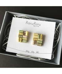 黄 緑色 ピアス/イヤリング