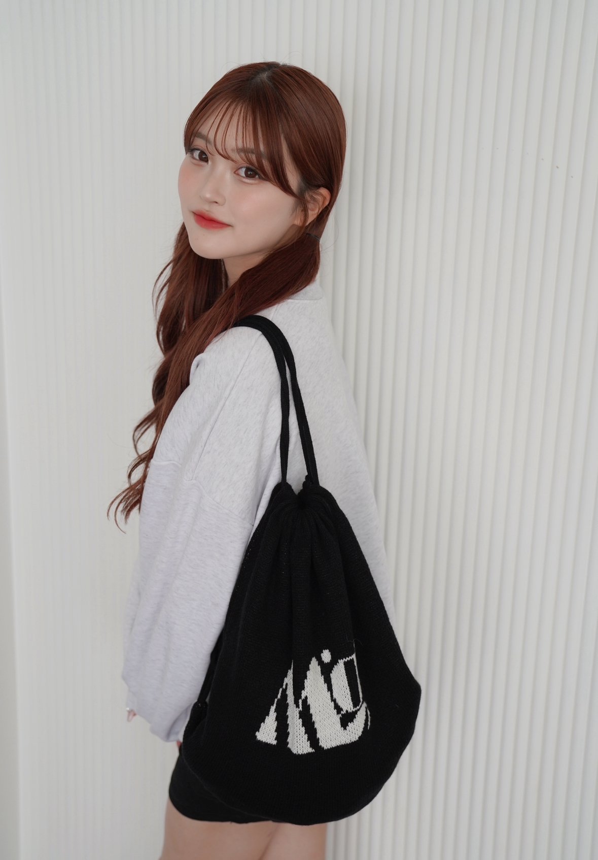 MG LOGO KNAPSACK【BLK&WHT/IVO&PNK】 | Mignon