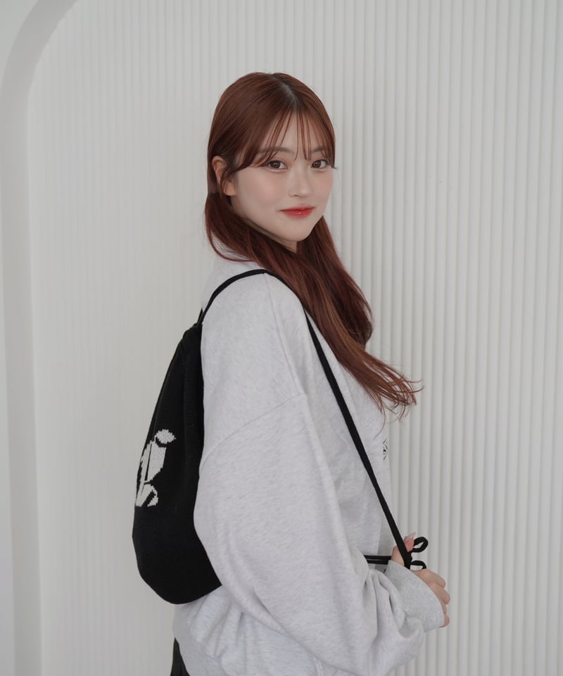 MG LOGO KNAPSACK【BLK&WHT/IVO&PNK】 | Mignon