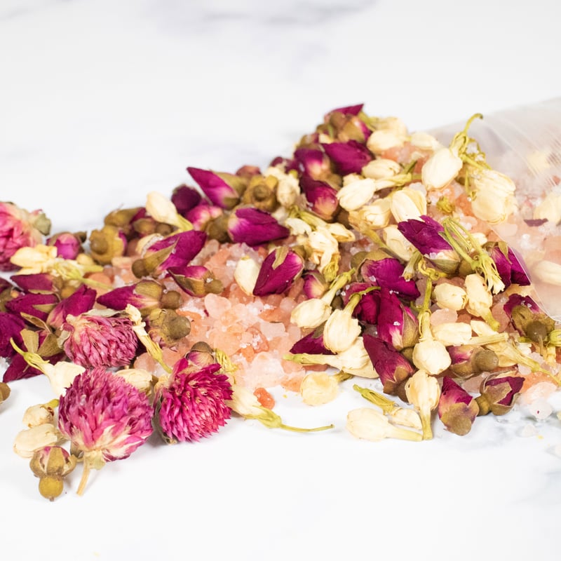 Rose Quartz【670g】中サイズ（浄化目的使用 20gで約33回分