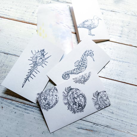 sea color {message card}