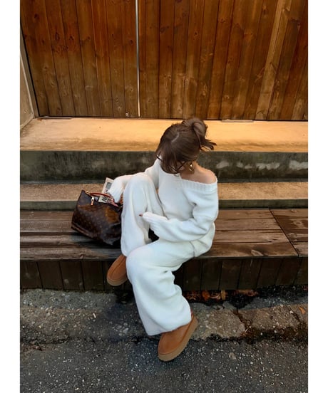 marshmallow knit set up / white