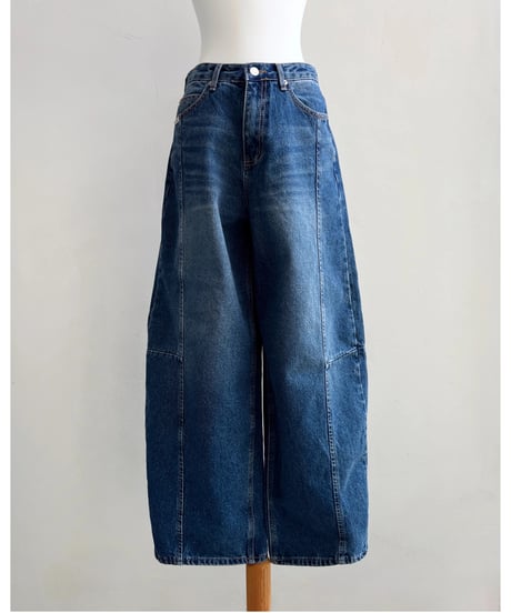 【再入荷】barrel leg wide denim / vintage blue