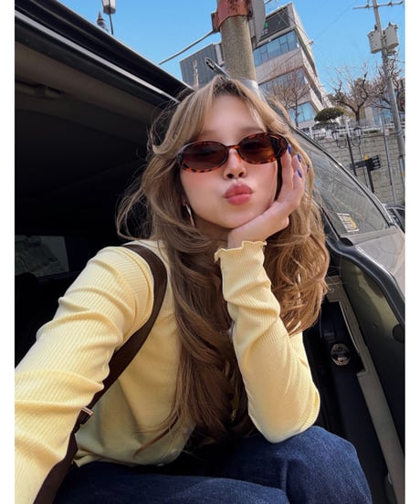 u-neck slim cardigan/yellow