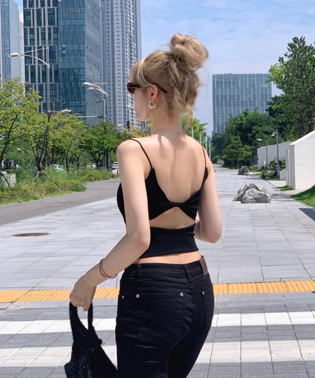 open-back cami top /black