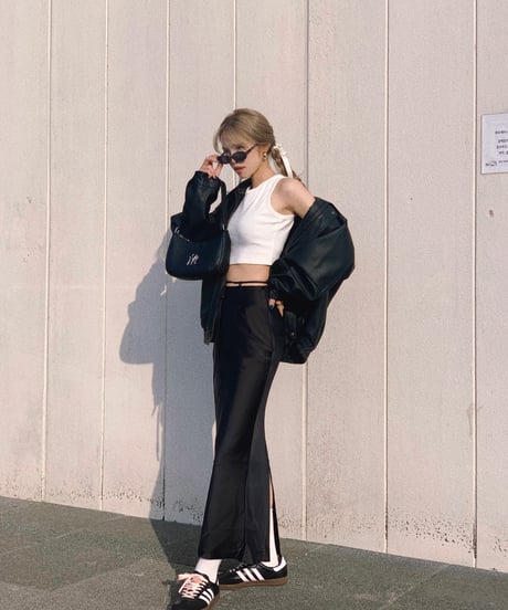 シャインスリットロングスカート/black