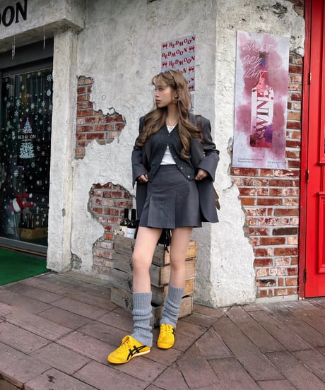 semi-pleated skirt pants/gray