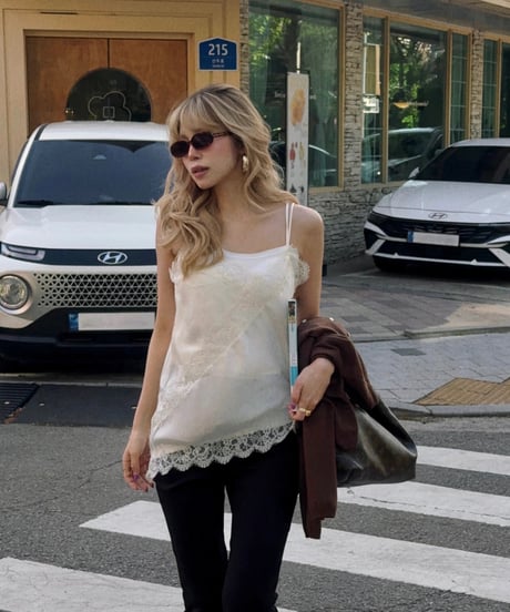 glow lace camisole / ivory